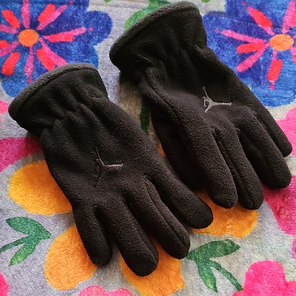 Black Fleece Gloves with Logo